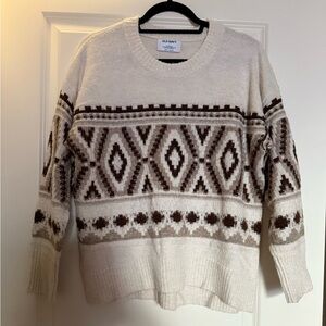 Old Navy SoSoft Holiday Winter Printed Neutral Sweater